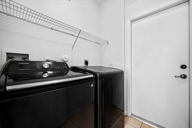 Residence photo 13