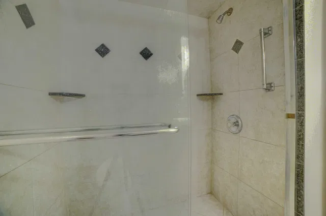  Unit 215 photo 13