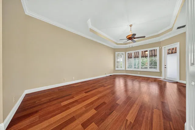  Residence photo 23