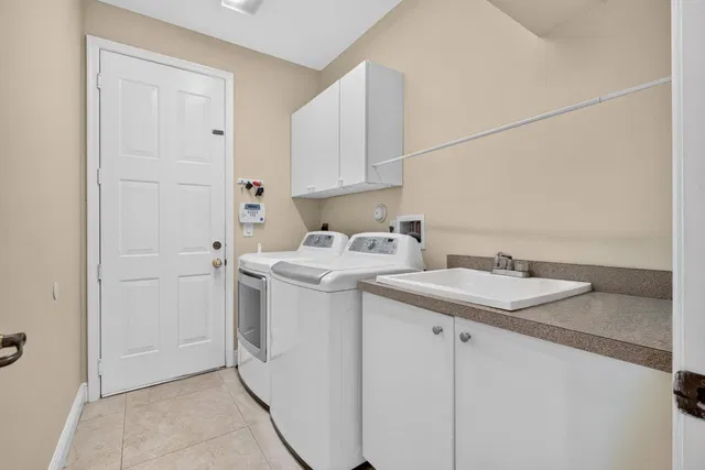  Residence photo 39