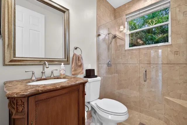  Residence photo 45