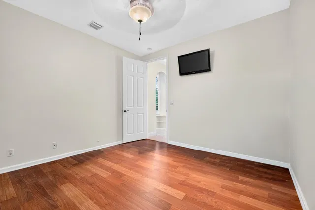  Residence photo 48