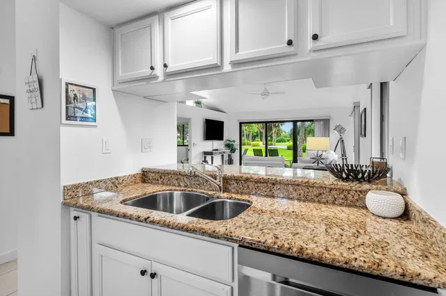 PGA National Palm Beach Gardens Residence photo 8