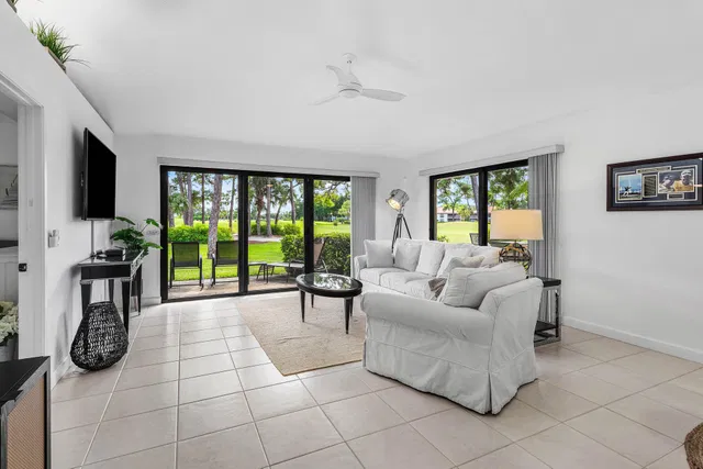 PGA National Palm Beach Gardens Residence photo 20