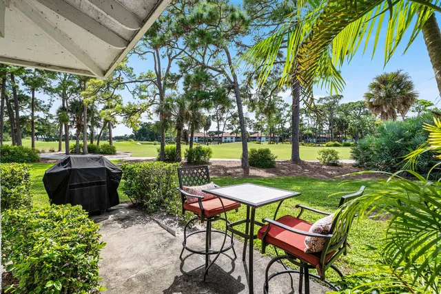 PGA National Palm Beach Gardens Residence photo 26
