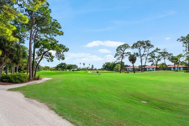 PGA National Palm Beach Gardens Residence photo 28