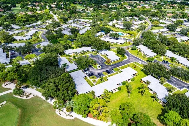 PGA National Palm Beach Gardens Residence photo 38