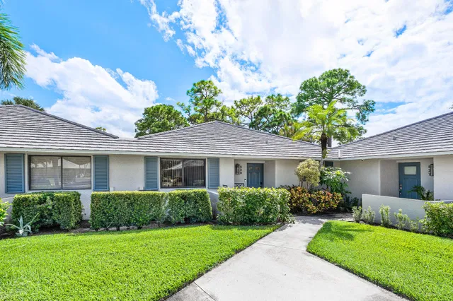 PGA National Palm Beach Gardens Residence photo 43