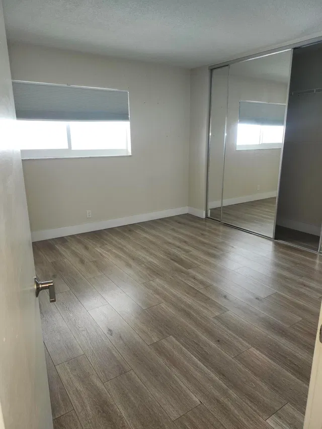 Unit Apt 409 photo 15