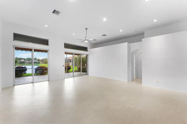  Residence photo 21
