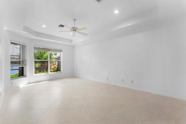  Residence photo 26