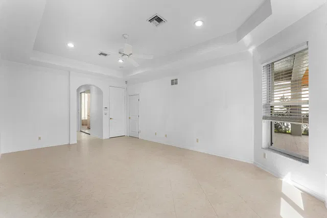  Residence photo 28
