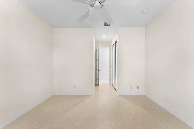 Residence photo 38