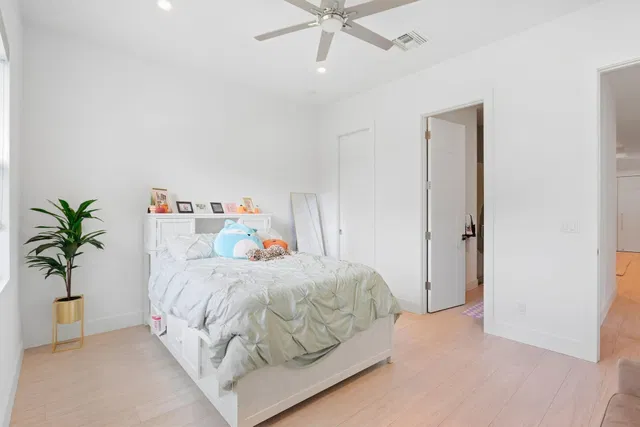 Residence photo 51