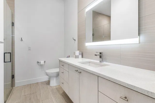 Residence photo 52