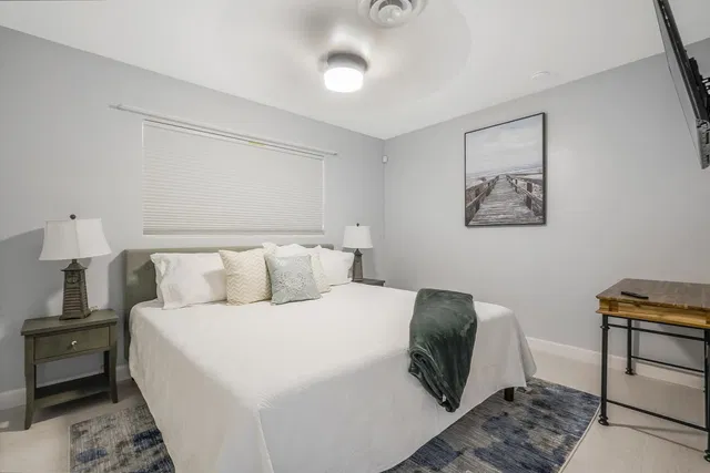 Village of North Palm Beach Residence photo 15