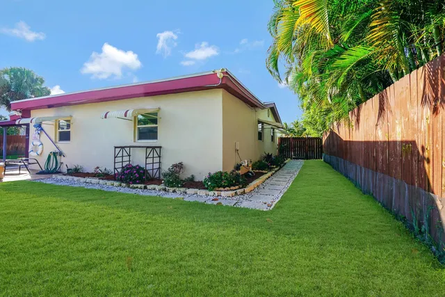 Village of North Palm Beach Residence photo 29