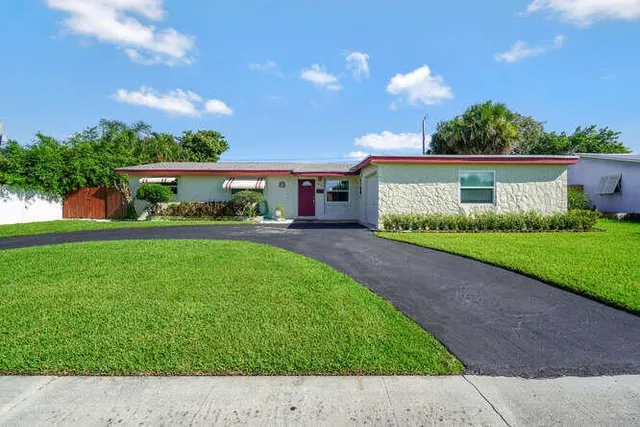 Village of North Palm Beach Residence photo 39