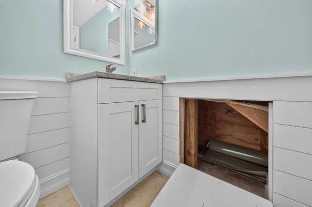 Unit 109 photo 24