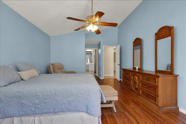 Residence photo 47