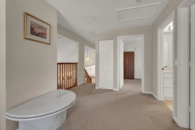 Residence photo 62