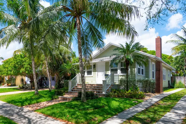 Residence photo 3