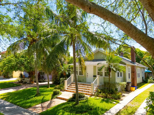 Residence photo 4