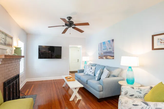 Residence photo 9