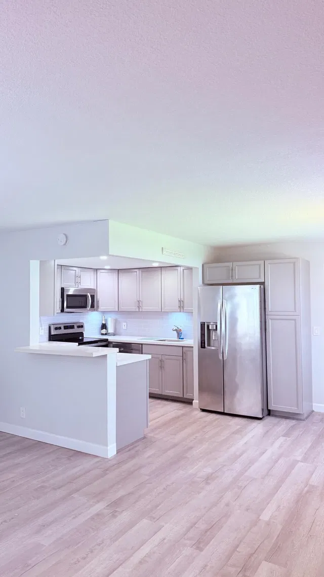 Residence photo 2