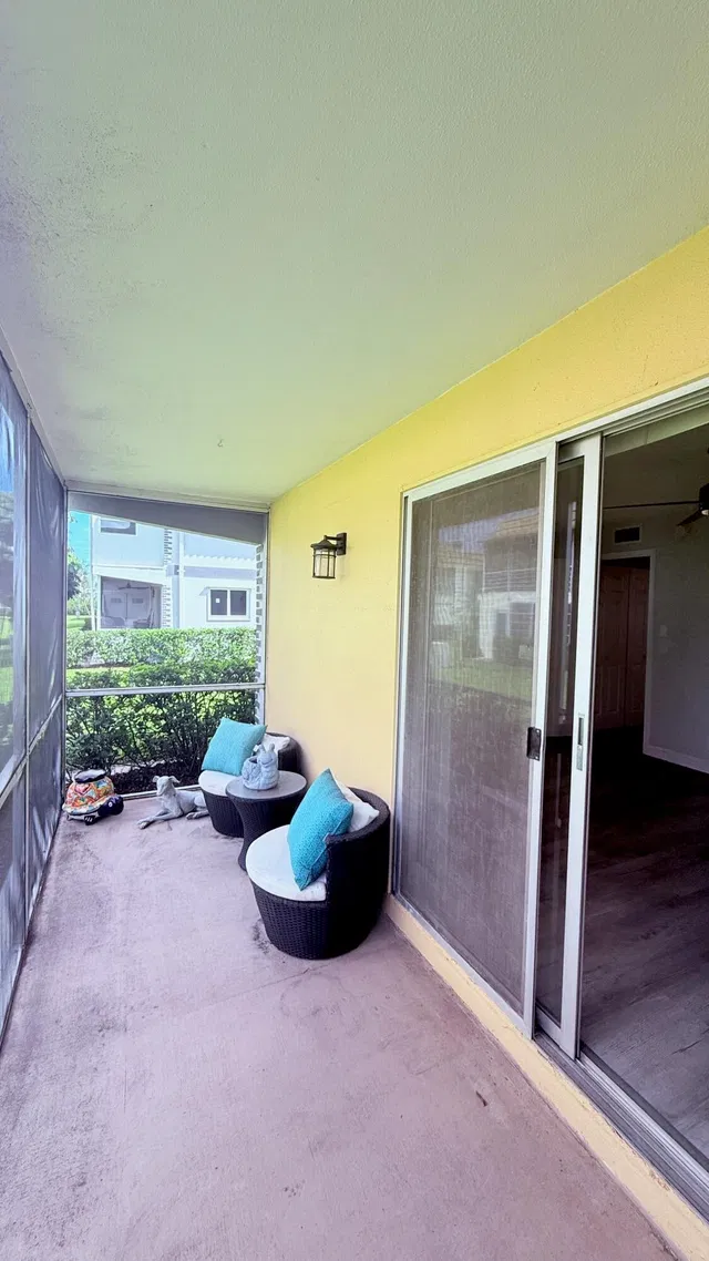 Residence photo 10