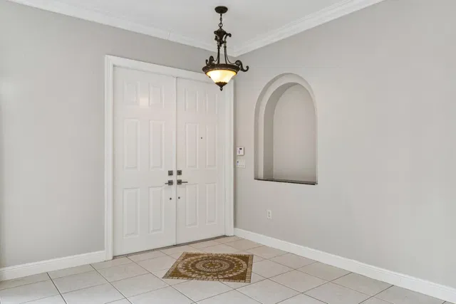 Residence photo 6