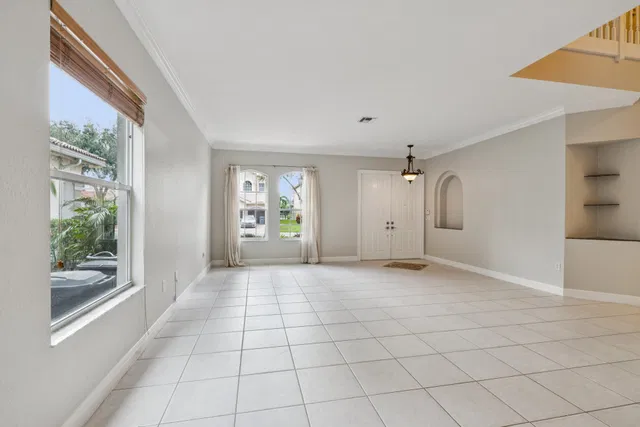 Residence photo 8