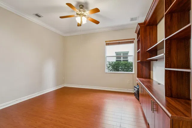 Residence photo 21