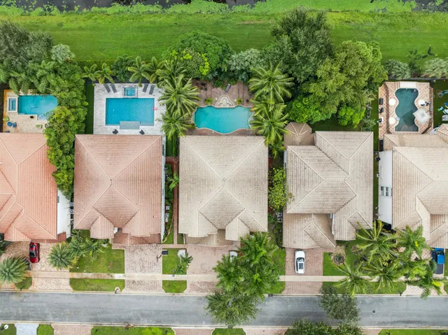 Residence photo 59