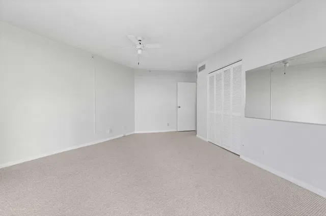  Unit 1004 photo 28