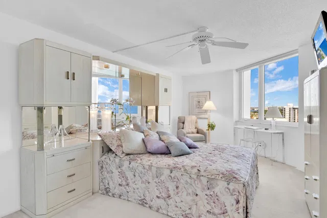 500 S Ocean Boca Unit 2201 photo 28