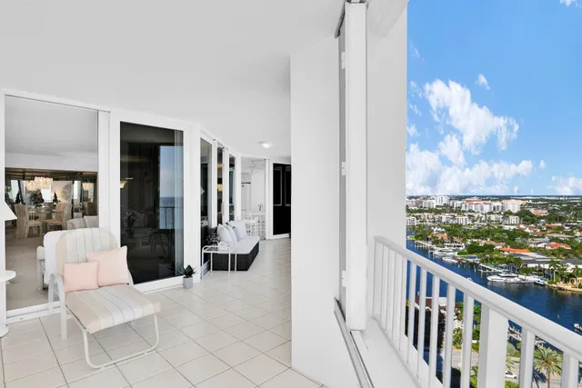 500 S Ocean Boca Unit 2201 photo 31