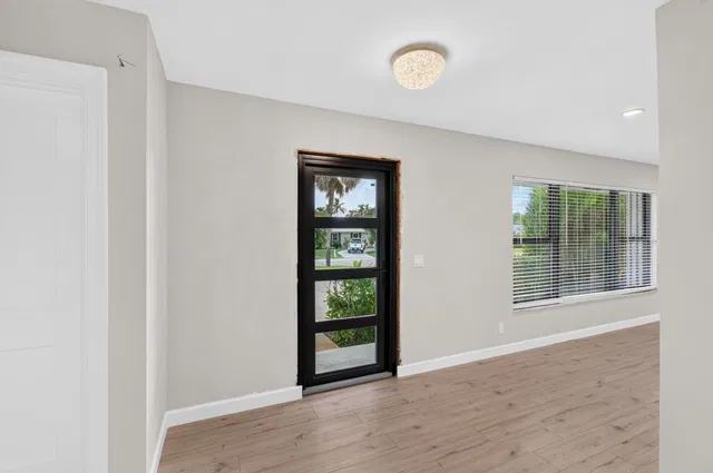  Residence photo 22