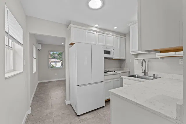 Residence photo 11