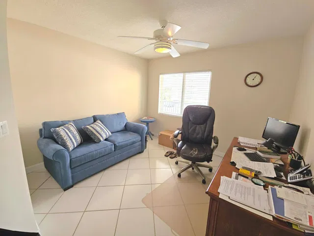 Unit 205 photo 3
