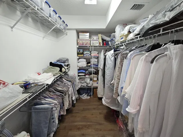 Unit 205 photo 19