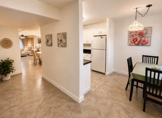 Unit 203 photo 2