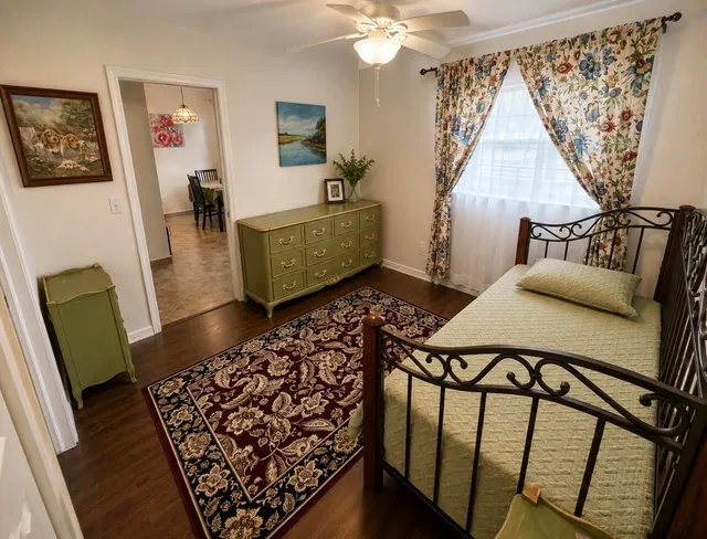 Unit 203 photo 12