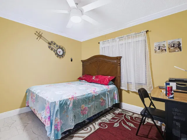  Residence photo 13