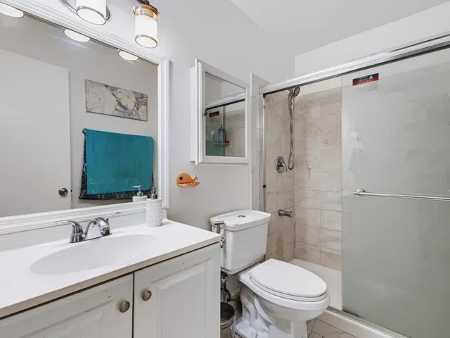  Residence photo 17