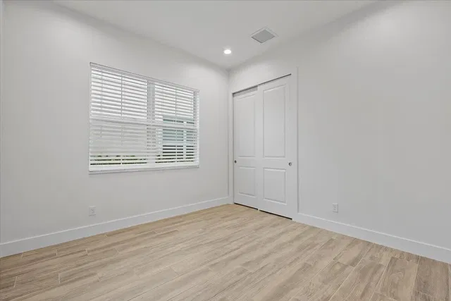  Residence photo 28