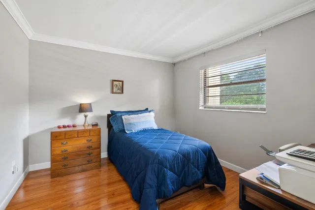 Unit 308 photo 18
