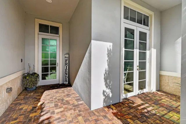 Residence photo 5