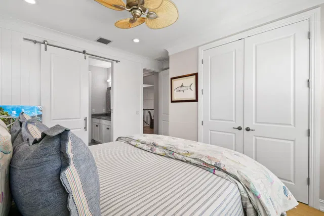 Residence photo 53