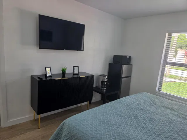 Residence photo 4